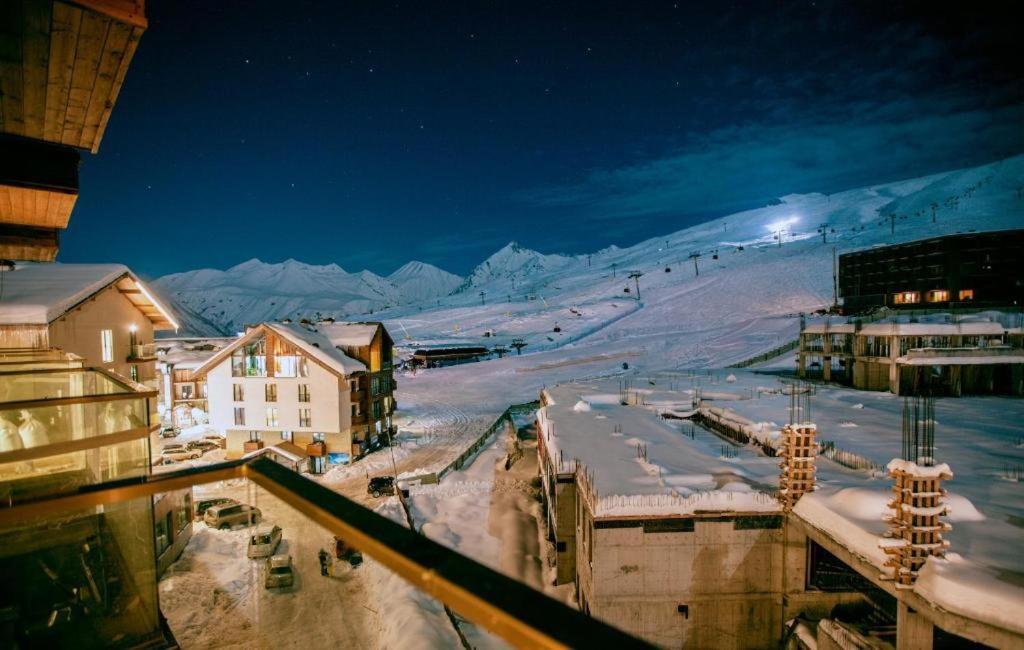 New Gudauri Lofts By Gudauri Travelアパートホテル エクステリア 写真